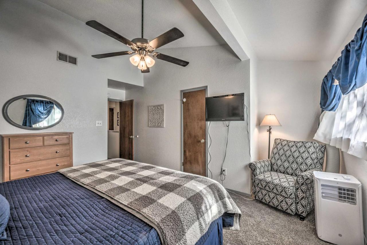 Hike, Golf And Explore Retreat With Deck! Apartment *