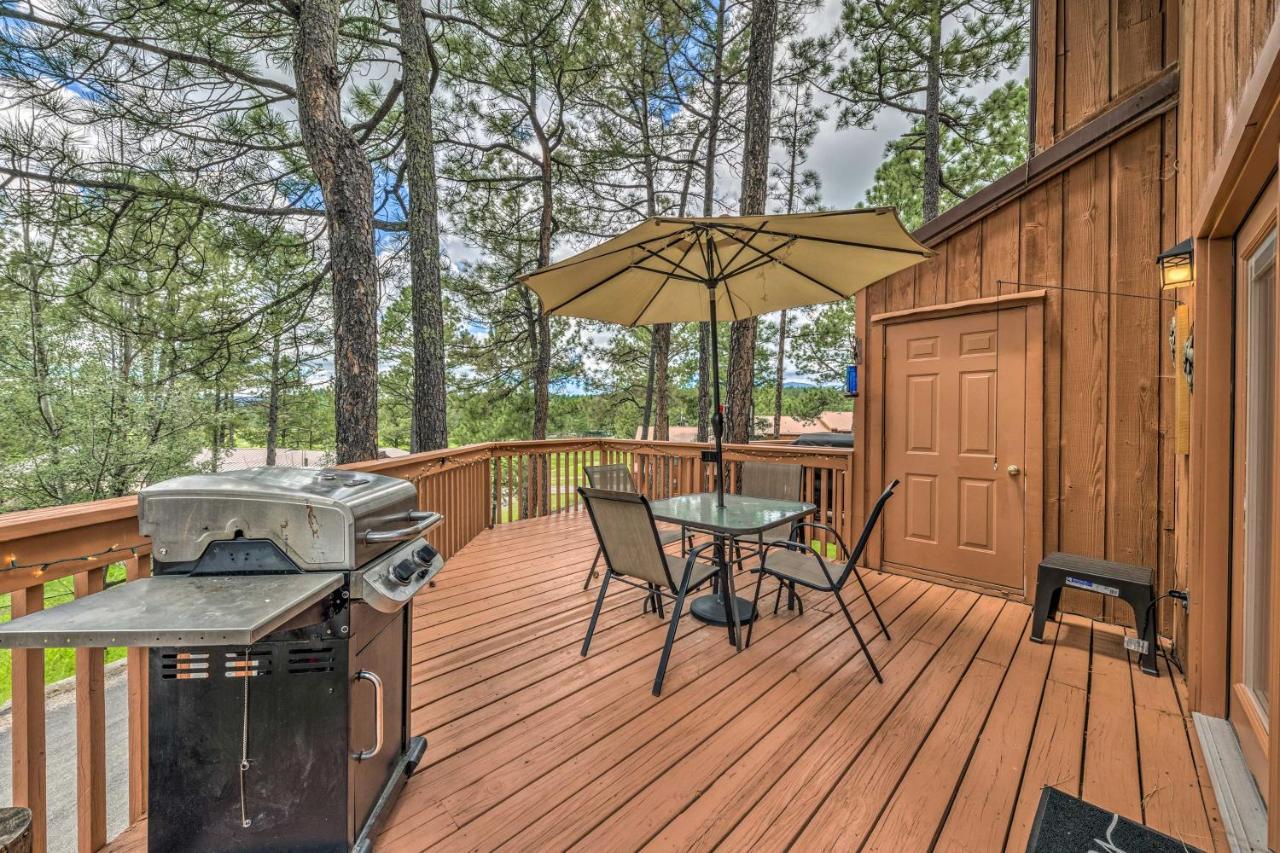 Apartment Hike, Golf And Explore Retreat With Deck! *